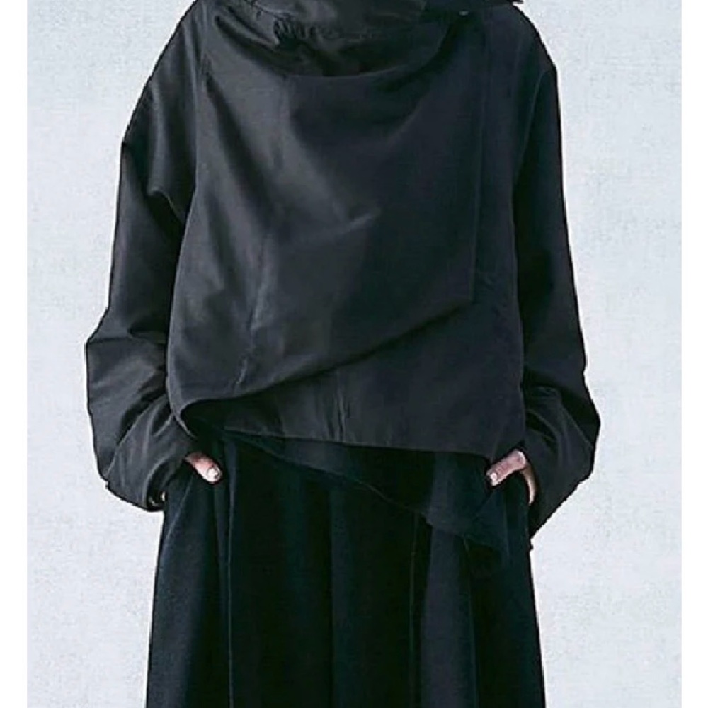UOOZEE Minimalist Black Oversized Hooded Jacket
